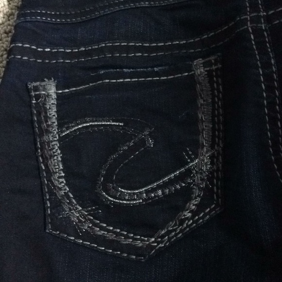 Silver Jeans Suki Dark Wash Jeans - Picture 4 of 4